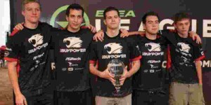 阵容分析：双烟阵容胜率持续走高，成版本答案